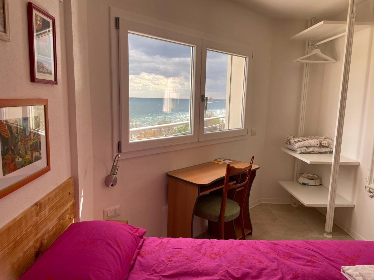 Sea House Iun Q7317 Apartman Santa Maria Navarrese Kültér fotó